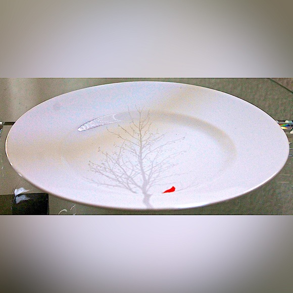 222 FIFTH WINTER CARDINAL SALAD PLATE WHITE RED NEW ROUND - Picture 3 of 4